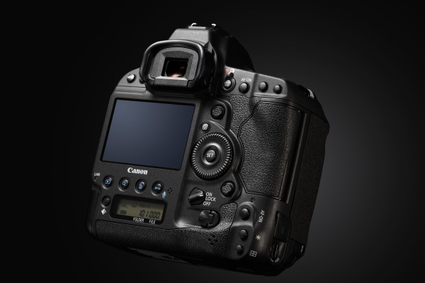 EOS-1D X Mark II Back